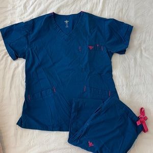 MED COUTURE EZ FLEX scrub set.